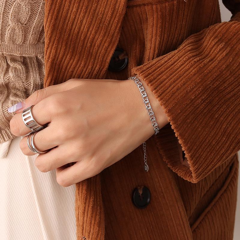 European & American Hip Hop Retro Bracelet & Necklace Set: 18K Gold Titanium Steel Chain, Stainless Steel, Personalized Design