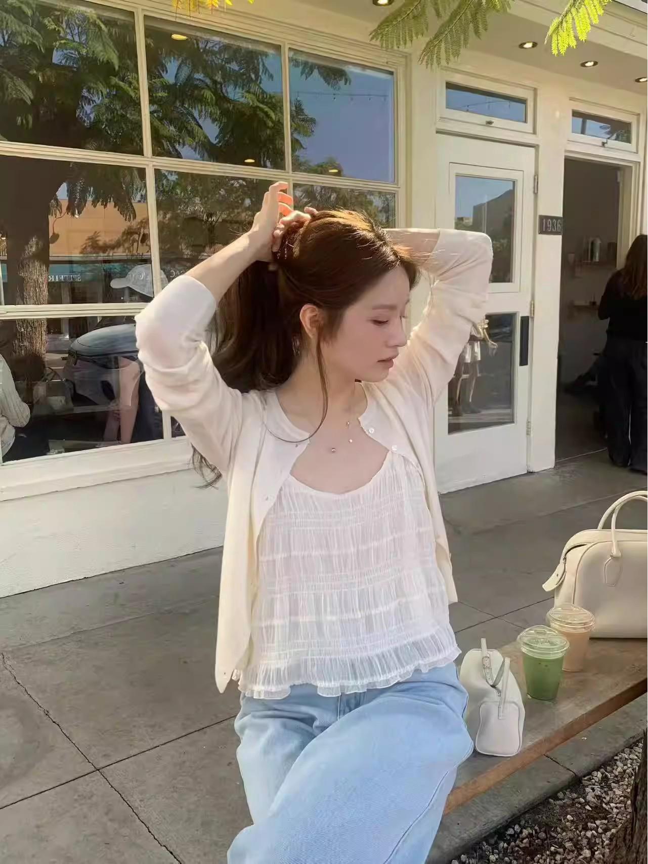 2026 Spring Collection Korean Solid Color Versatile Pleated Camisole Top One Size кремовый