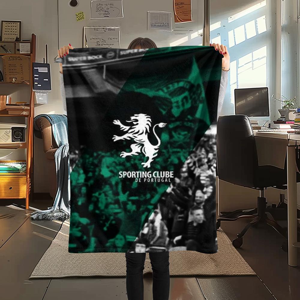 1PC Sporting CP Print Flannel Blanket, High quality Comfortable for All Seasons, Home Decor, Warmth and Comfort, Perfect for Christmas Gifts