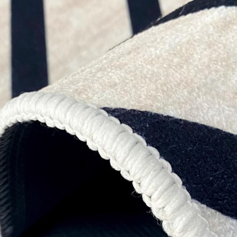 Large Area Rugs for Bedroom French Retro Style Living Room Decoration Carpet Washable Study Floor Mat Anti-slip Bedside Soft Rug