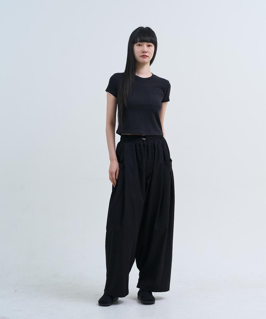 Yuseuteule Chest Pocket Short Sleeve T-Shirt (Black)