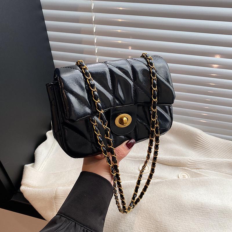 Solid Color Lattice Pu Leather Small Shoulder Bag With Chain Strap For Daily Use