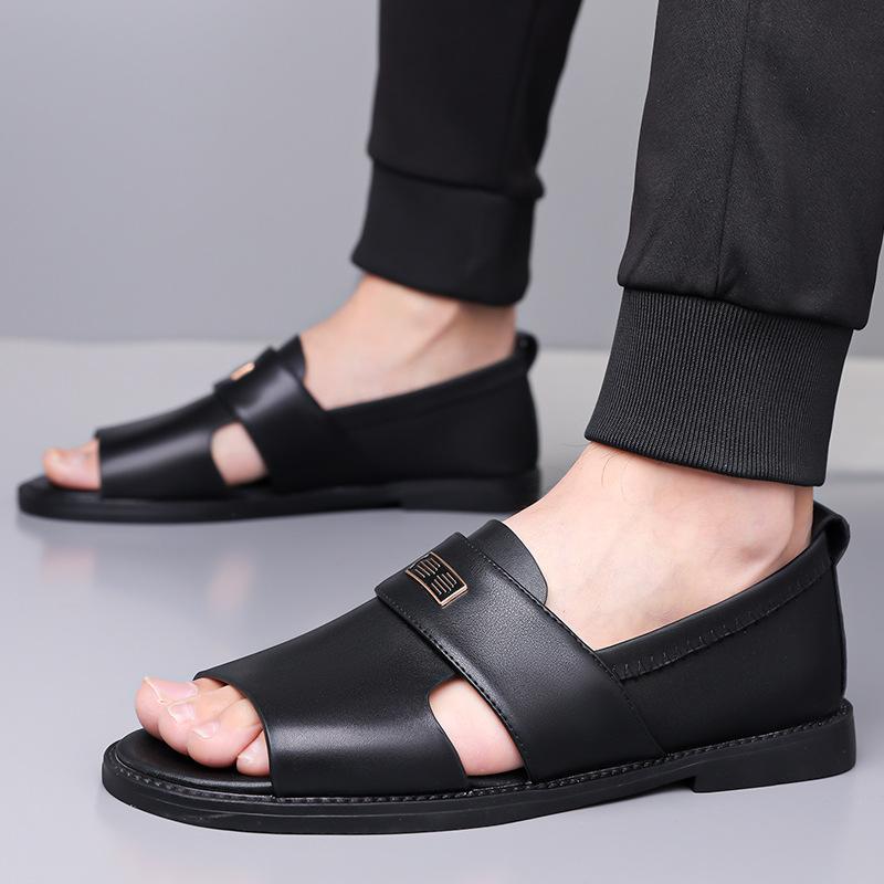 2025 New Roman Leather Sandals for Men Solid Color Summer Anti-slip Designer Beach Shoes Male Fashion Casual Sandals Man