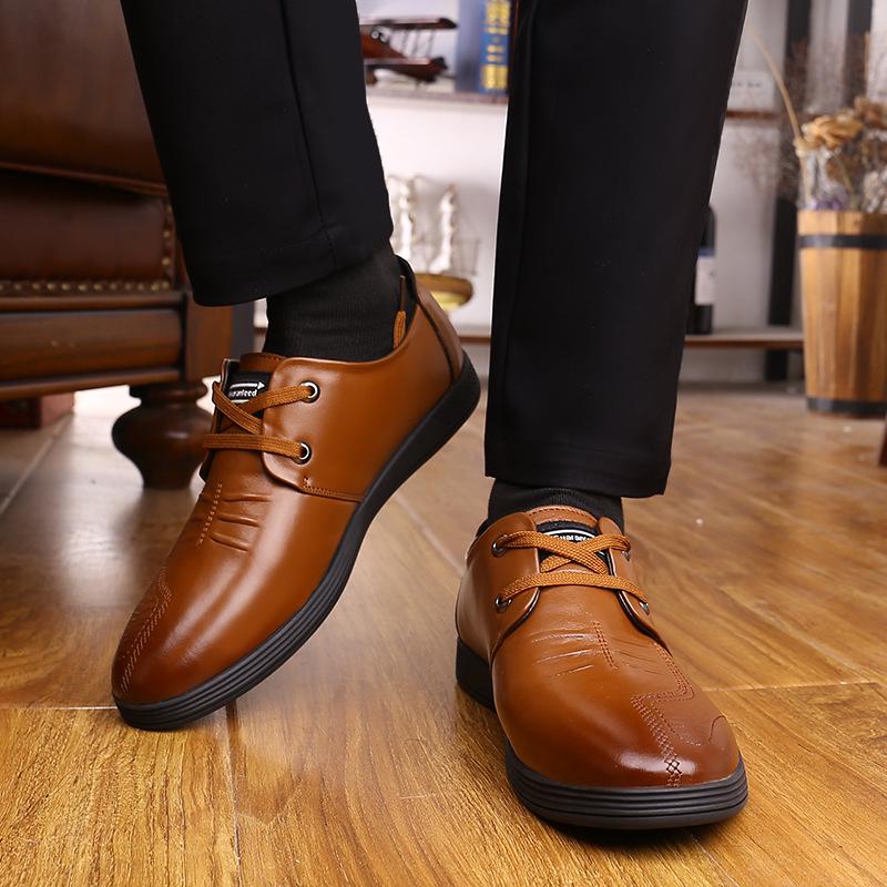 2024 New Men's Business Dress Shoes Genuine Leather England Fashion Casual Oxfords Shoes Classic Men Leather Dress Shoes Loafers