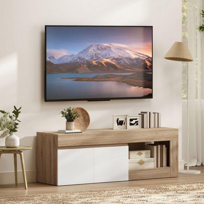 Meuble TV - HOMCOM - 2 portes à fermeture douce et compartiment ouvert - panneau de particules - 140x40x48cm - effet bois naturel