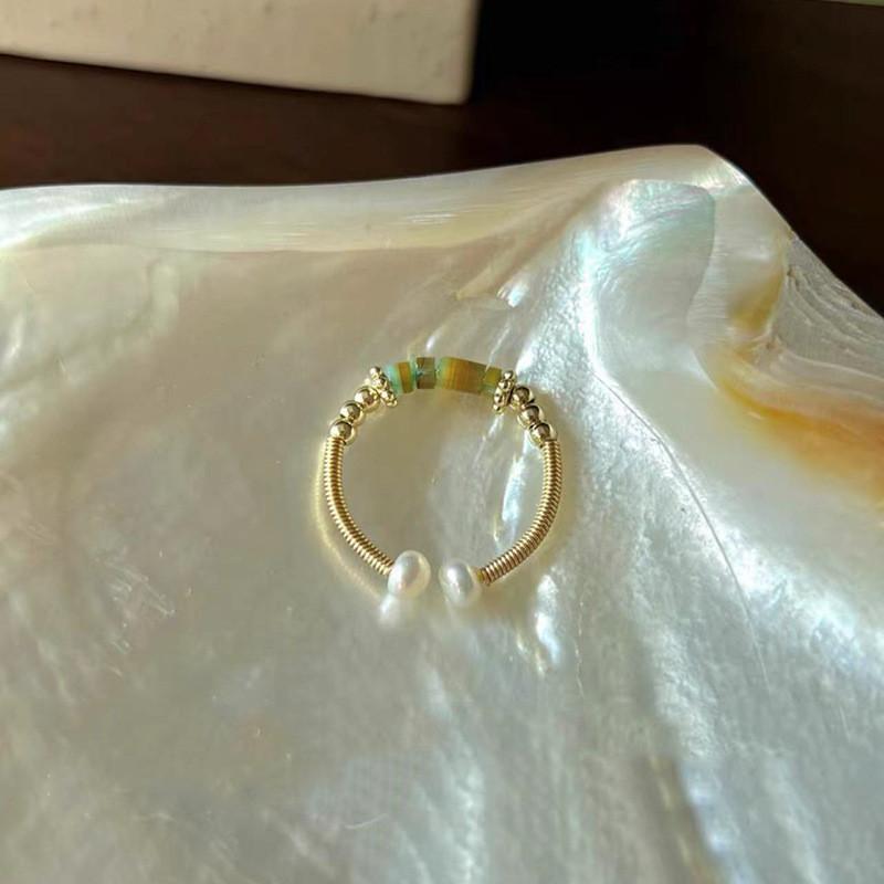 Fresh Style Chic Rabbit Ring For Women Featuring Geometric Design And Luxurious Feel