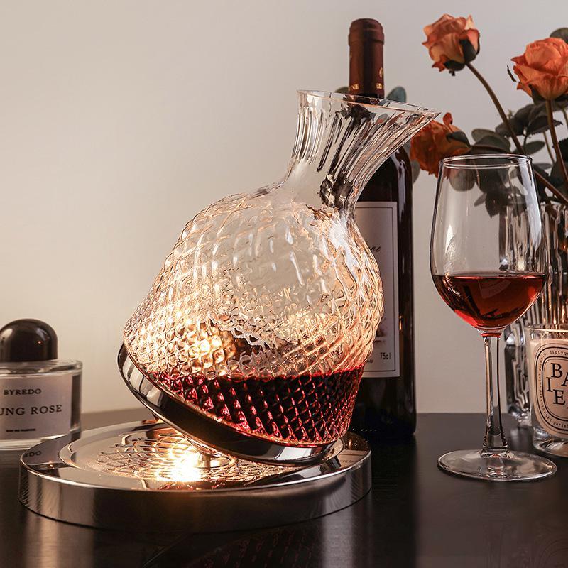 Crystal Red Wine Decanter: Elegant Rotating Glass with Luxury Design for Home Use