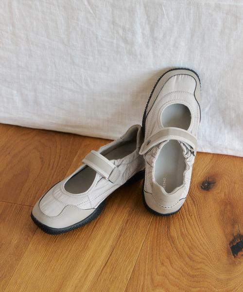 [Khiho] Lufa Shirring Velcro Sneakers K26-SH009