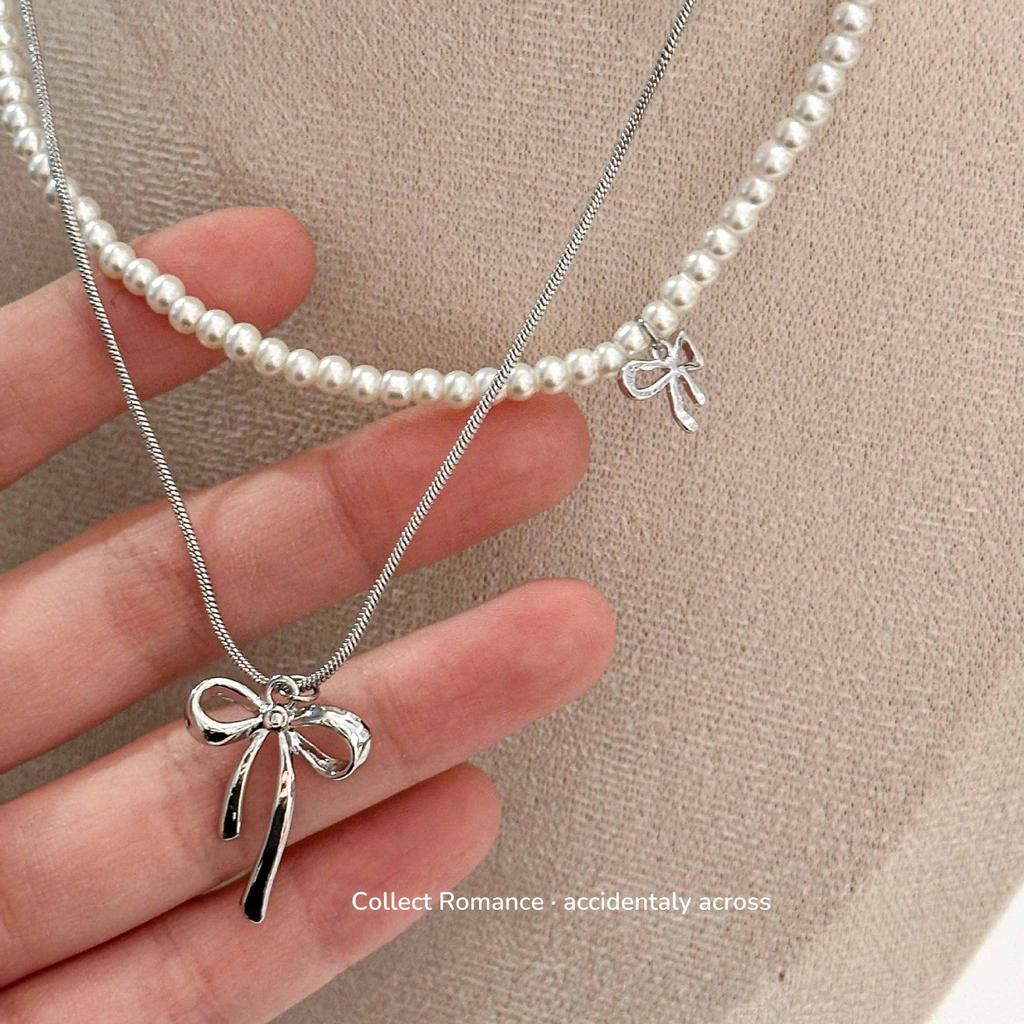 Korean Style Double-Layer Bow Pearl Necklace: Elegant, Sweet, Gentle Clavicle Chain for Women