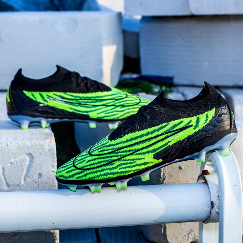 Long Nail Broken Nail Football Shoes Artificial Turf Training Shoes Outdoor Sports Wear-resistant Non-slip Breathable