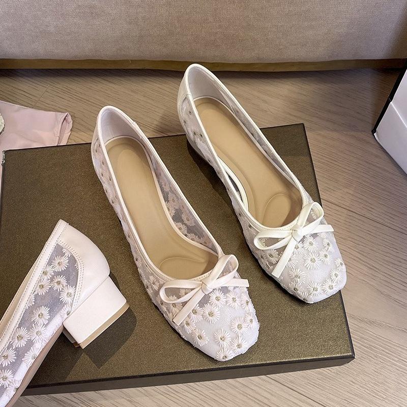 Fashion Chic White Daisy - Embroidered Mesh Flats | Romantic & Sweet, Perfect for Daily & Dressy Looks