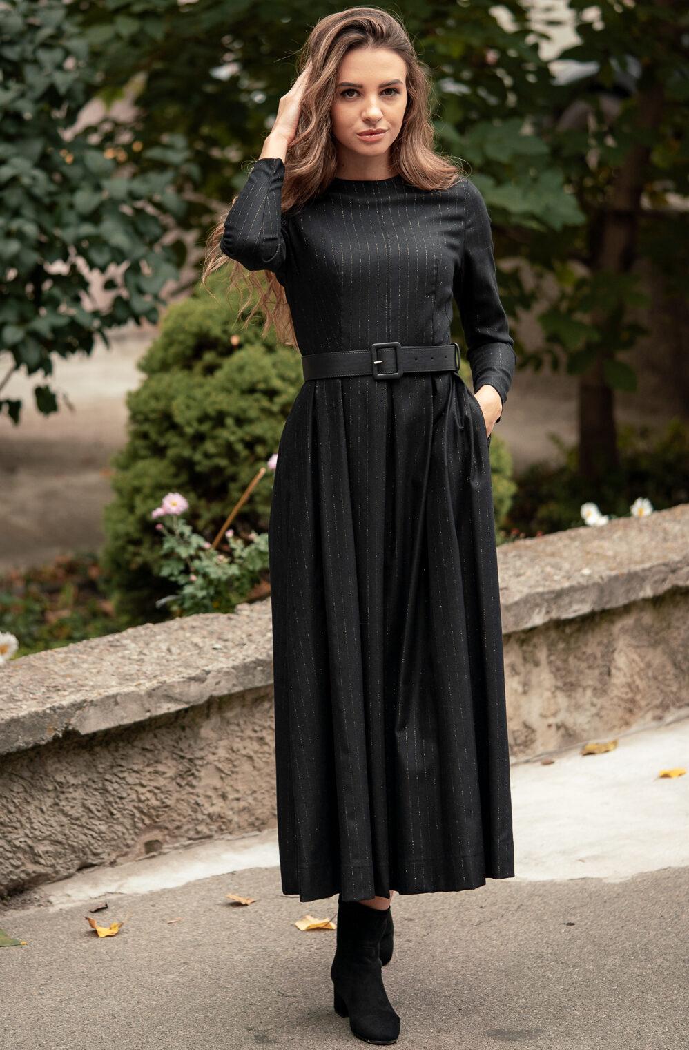 

Сукня міді у смужку 36 чорний