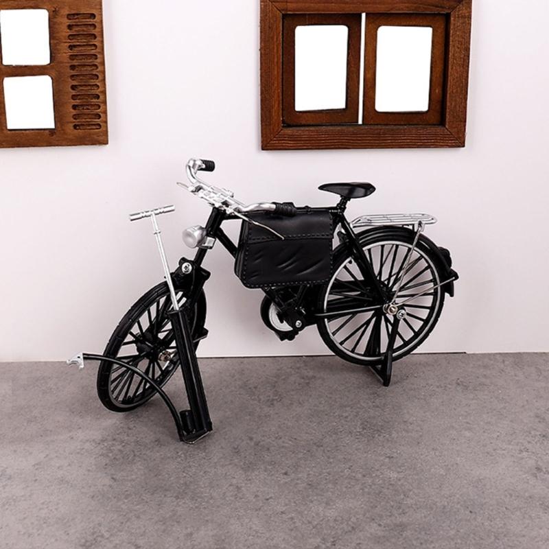 Metalowe Rowery Ozdoba na Biurko Kowalstwo Figurki Rowerów Miniaturowy Model Roweru Zabawka Dekoracje Domu Prezent na Parapetówkę