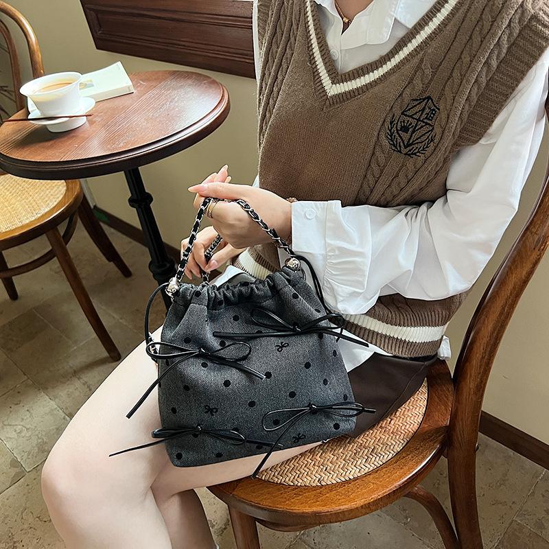 

Сумка-ведро женская большая вместимость 2024 новый рюкзак для отдыха с цепочкой модный многофункциональный рюкзак для путешествий высокого качества