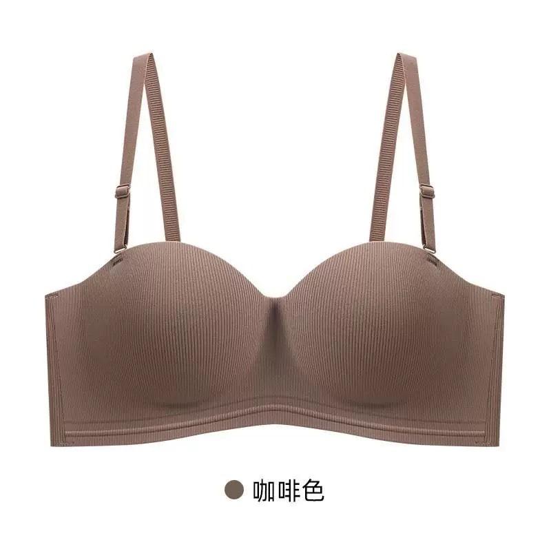 [Round chest] Small breasts gather and expand to show large underwear hanging neck invisible tube top strapless large breasts show small bra