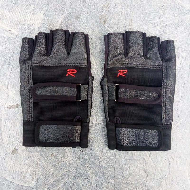 

R кожаные перчатки без пальцев мужские осенне-зимние корейская версия противоскользящие фитнес велосипедные спортивные с открытыми пальцами из искусственной кожи one size fits all чёрный