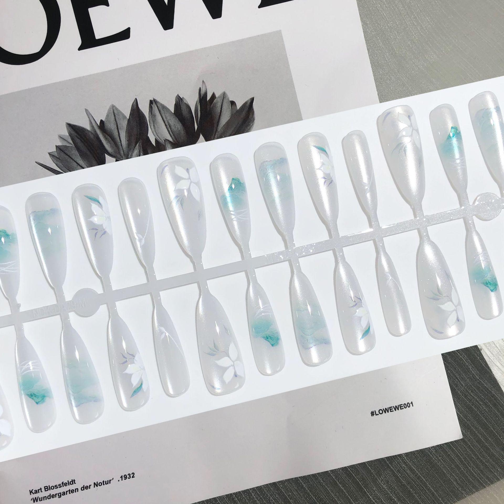 

Cold Tone Long Almond Cat Eye Landscape Press-On Nails, 30-Piece Set