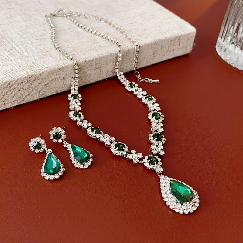 GemChic Women's New Light Luxury Green Crystal Rhinestone Drops Sparkling Pendant Necklace Earrings Two Piece Set Birthday Christmas Jewelry Gift