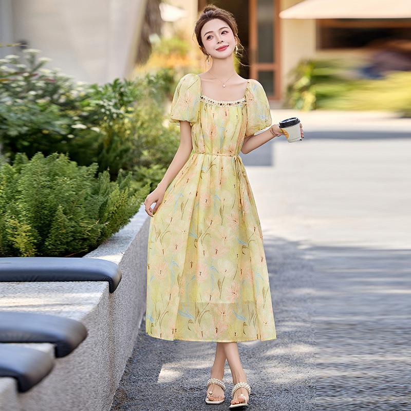 

Платье женское летнее новое милое уменьшающее возраст рукав-пузырь модное цветочное 2XL жёлтый