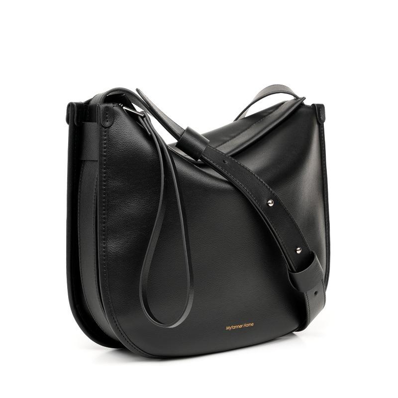 Niche Messenger Tote Bag Women's Large-capacity Commuter Bag New Shoulder Versatile Underarm Bag Cowhide Saddle Bag