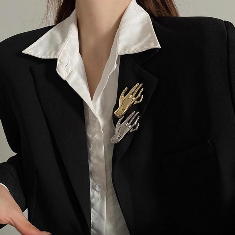 Vintage Metall Handförmige Brosche Minderheitendesign Glänzende Kleidernadel Für Frauen Punk Einzigartige Anzugnadeln Party Schmuck Geschenke