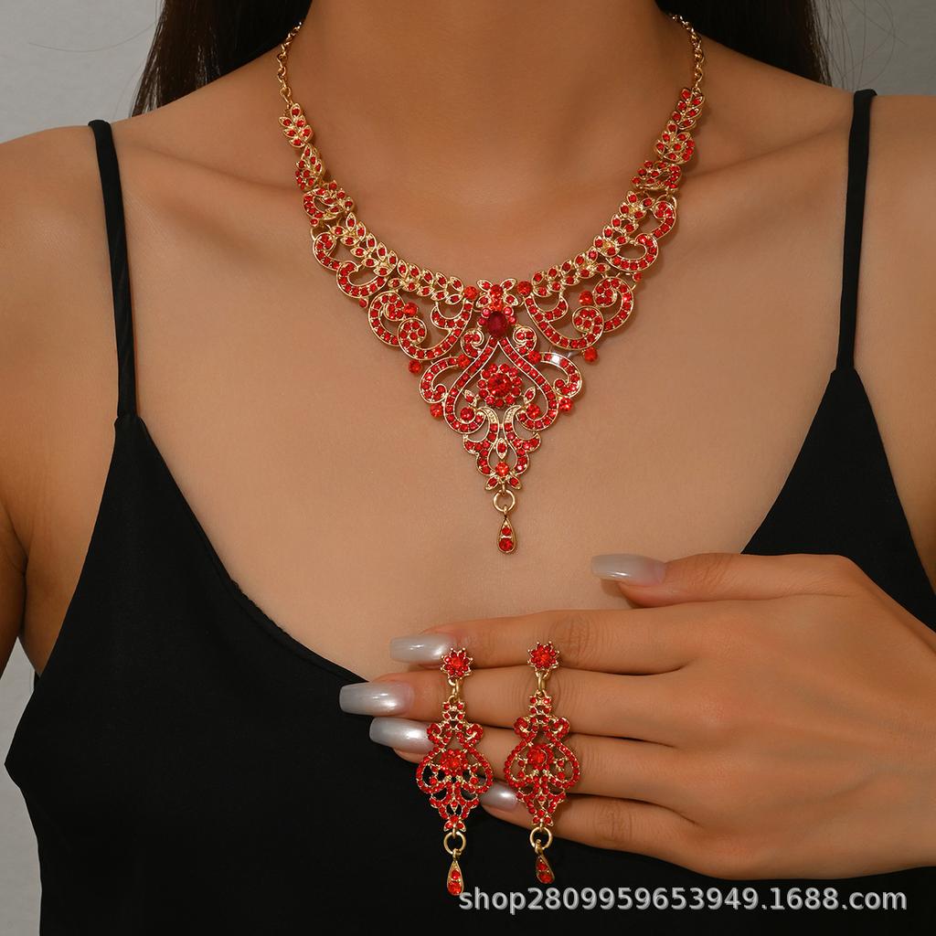 Dress Jewelry Direct Sales Necklace Earrings Two-piece Set Flower Bride Retro High-end Design Set