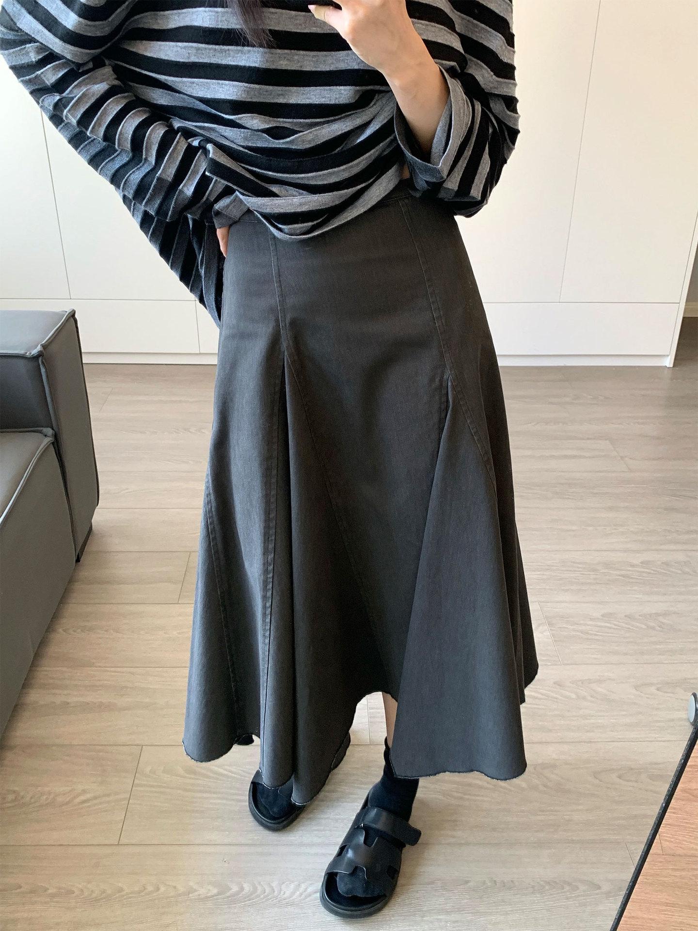 Awencoat Low-Waist French Retro Denim Midi Skirt with Irregular Hem M серый