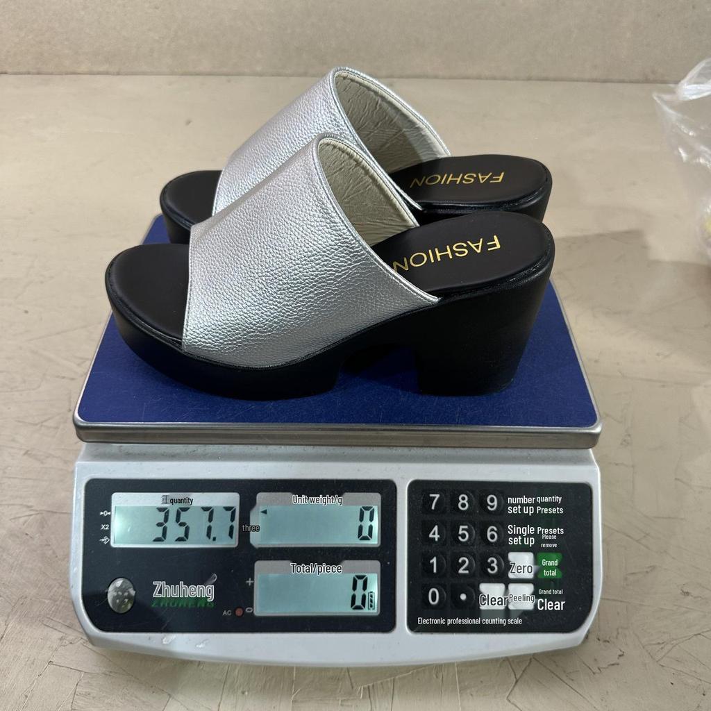 2026 Women's Gold Chunky Heel Summer Slippers: French-Style High Platform Sandals