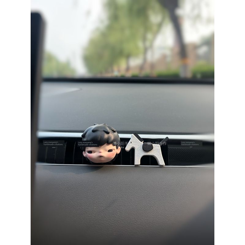 2026 New Tesla Premium Car Air Freshener for Air Conditioning Vent, Niche Cartoon Aroma Diffuser Gypsum