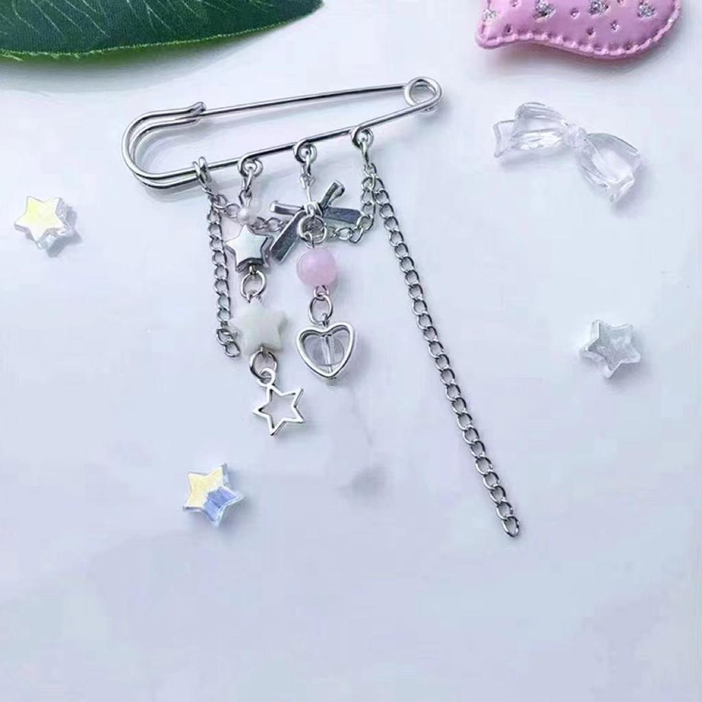 Handcrafted Star Pin Accessory Unique Star Bowknot Brooch with Exquisite Butterfly Chain Charm for Daily Wear Parties