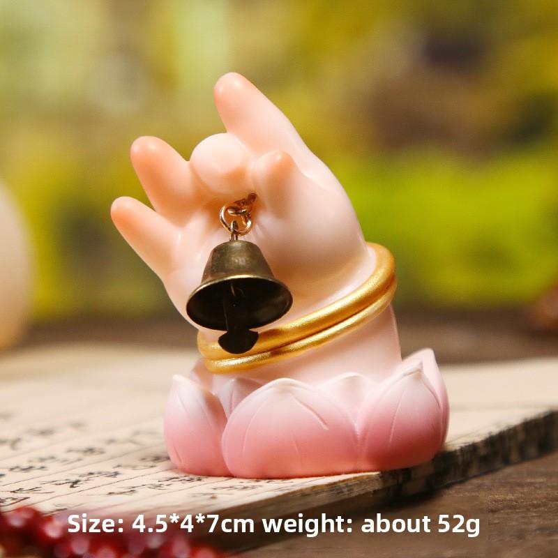 The New Buddha-shaped Resin Figurine Represents The Chubby Buddha. It Is A Decorative Resin Handicraft Suitable for Use As A Home Desk Decoration.