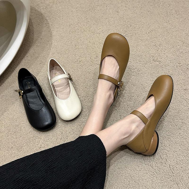 Low-heeled four-season small leather shoes spring and autumn new grandma shoes Mary Jane can wear two single shoes without tiring feet