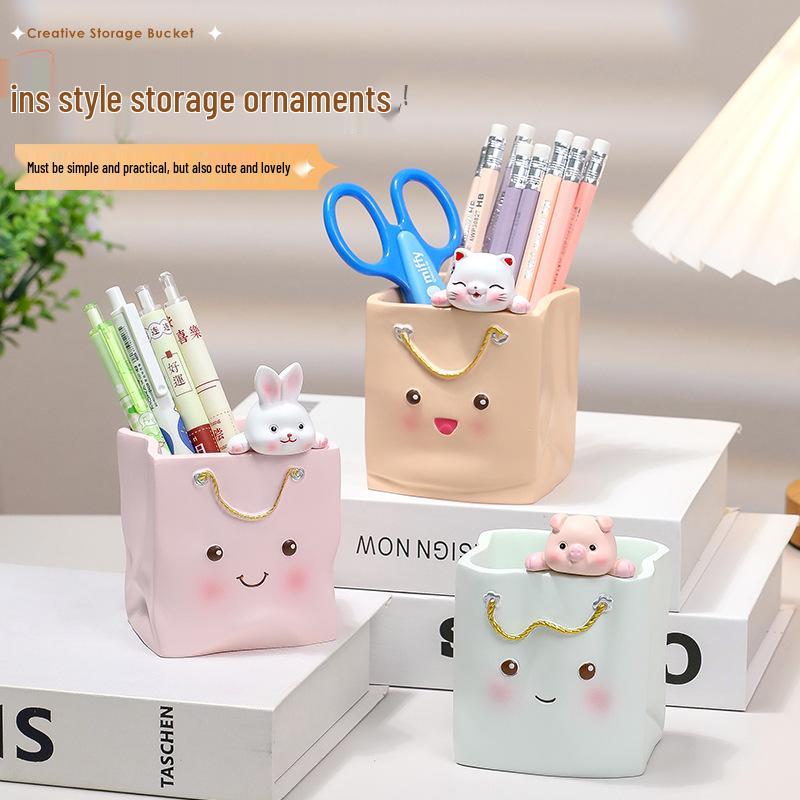 

Cute Handmade Resin Pen Holder - Creative Desktop Ornament
