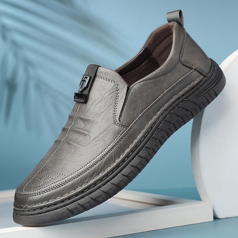 Leather Men Casual Shoes Slip On Fashion Luxury Brand New Mens Loafers Moccasins Breathable Black Driving Shoes for Men