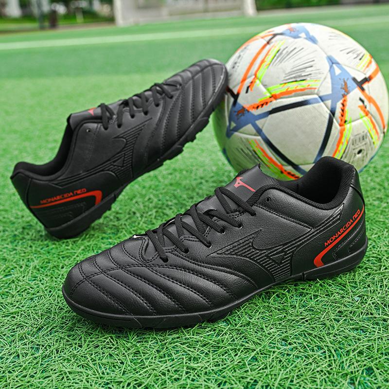 Football shoes men's low-top football shoes women's broken nails adult training primary school students' games boys' special youth football shoes