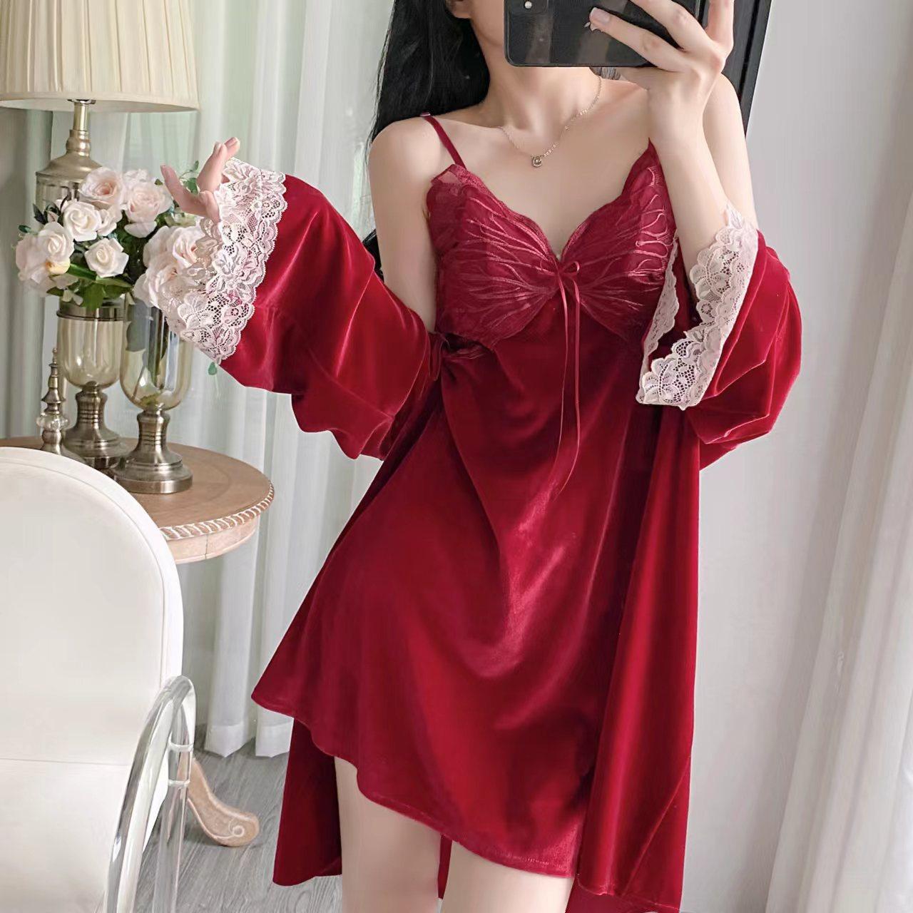 

Women’s Embroidered Butterfly Pleuche Pajama Set Camisole Nightgown with Built-In Bra and Robe Sexy Two-Piece Loungewear Wearable Outdoors XL червоний