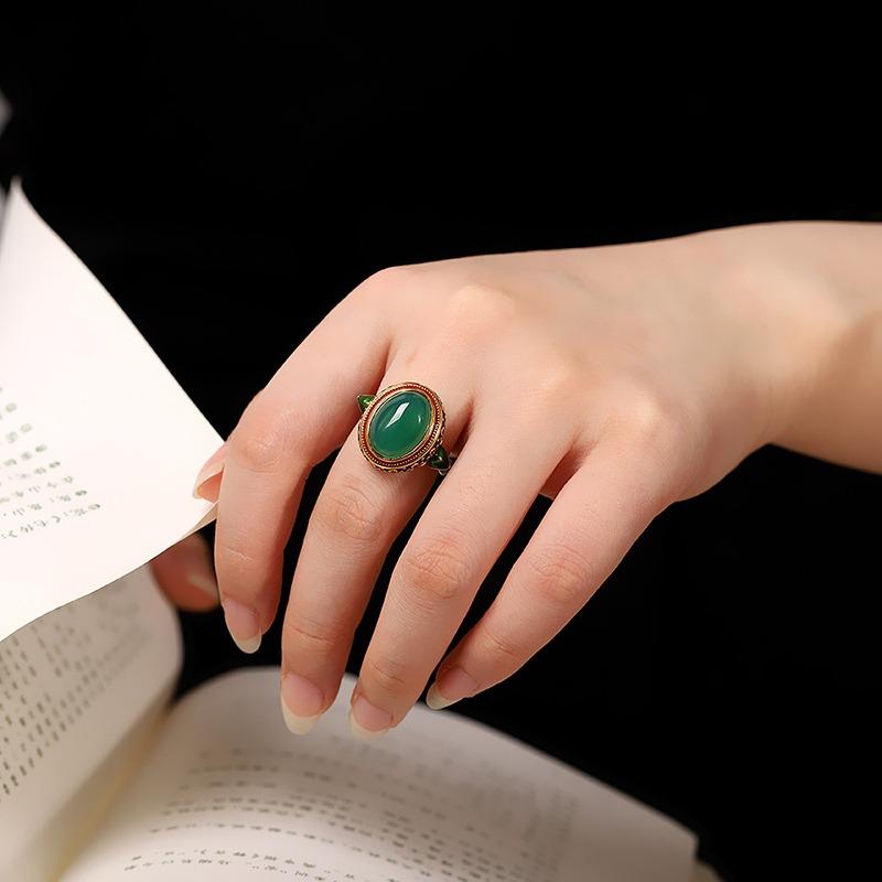 Exquisite Enamel Colored Ancient Gold Craft Natural Carnelian Ring New In Green Rings For Women Engagement Wedding Jewelry