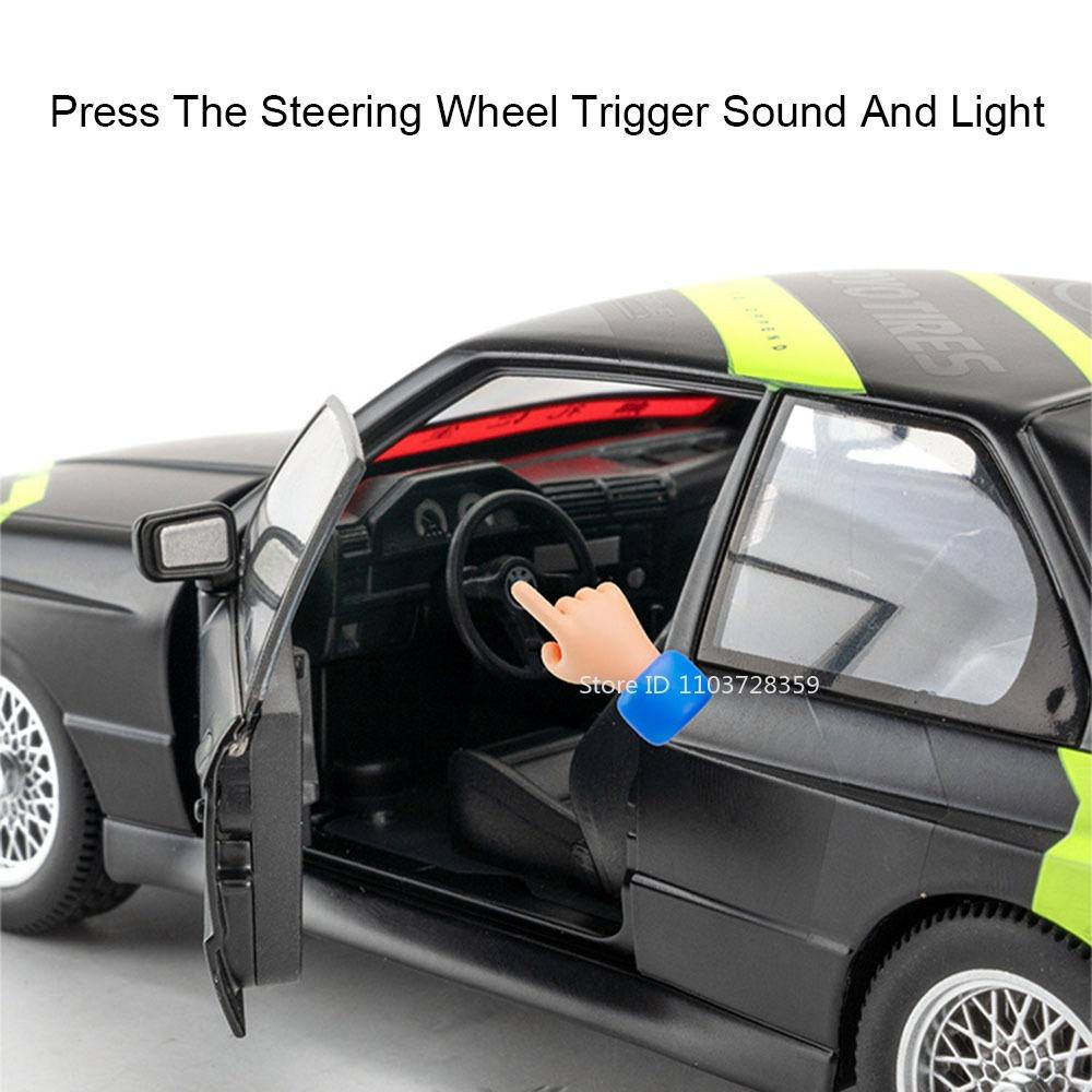 1:24 Scale M3 Miniature Model Supercar Toys Alloy Diecast Sound Light Doors Opened Pull Back Toy Sports Cars for Children Gifts