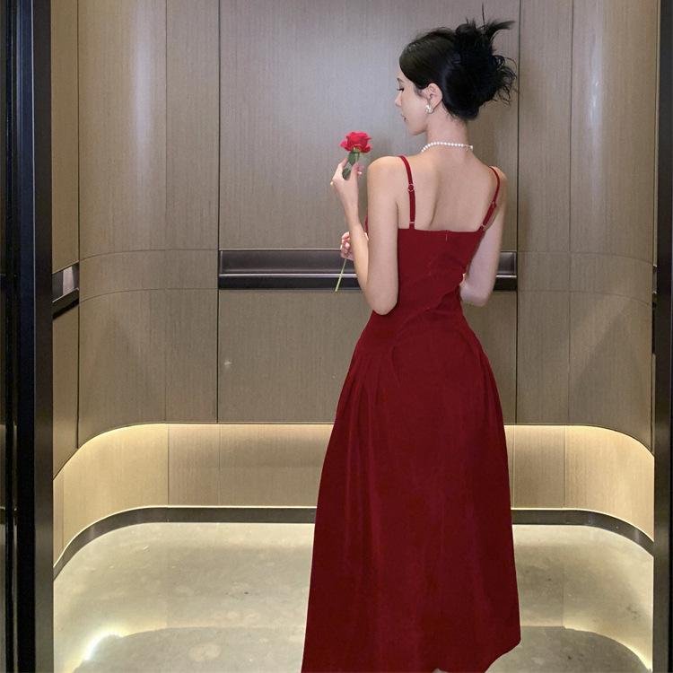 French retro red velvet suspender dress spring and autumn high waist slim fit medium and long bottom skirt women's dress skirt