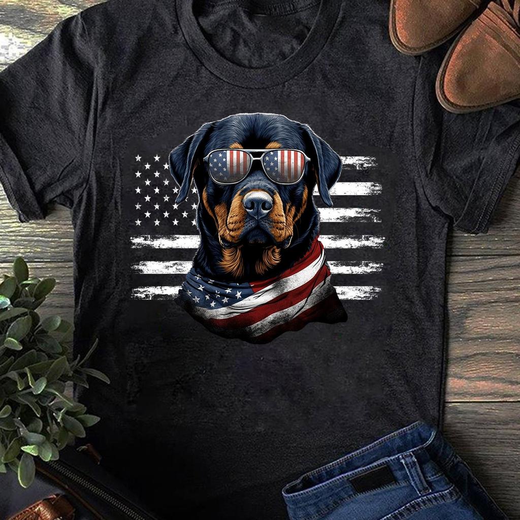Rottweiler USA Flag T-Shirt: Patriotic Dog Lover Gift