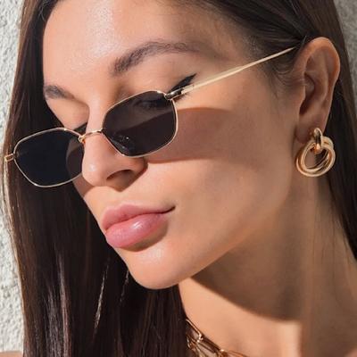 2Pcs Fashion Female Small Polygon Sunglasses Multi Color Lens Sun Glasses Lady Steampunk Metal Eyeglasses Vintage Gradient Uv400