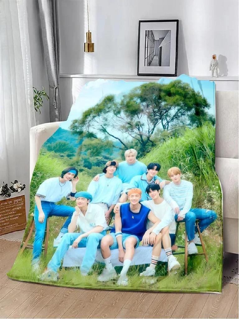 Stray Kids KPOP Printed Throw Blanket Soft Warm Perfect for Home Travel Picnics and Birthdays