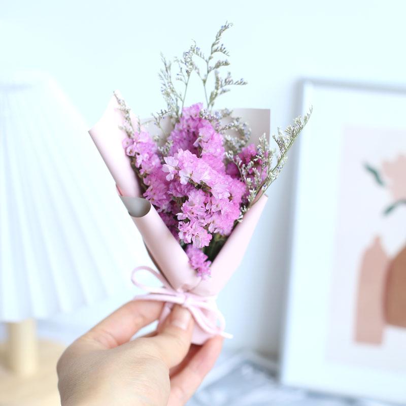 Mini Bouquet of Preserved Dried Flowers: Baby's Breath & Roses - Ideal for Parties, Festivals, Birthday Gifts, and Decorations