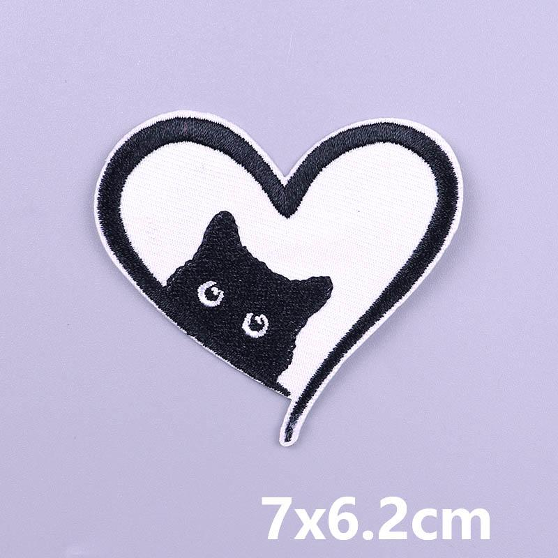 Cartoon Football Embroidery Patch Iron On Patches For Clothing Thermoadhesiv Patches On Clothes DIY Sewing Decorate Applique