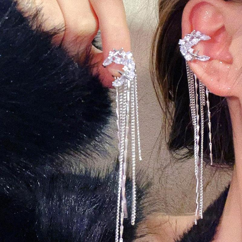 1Pc  Shiny Zircon Moon Star Long Tassel Ear Clip No Piercing Earring Trendy Female Ear Cuff Party Jewelry