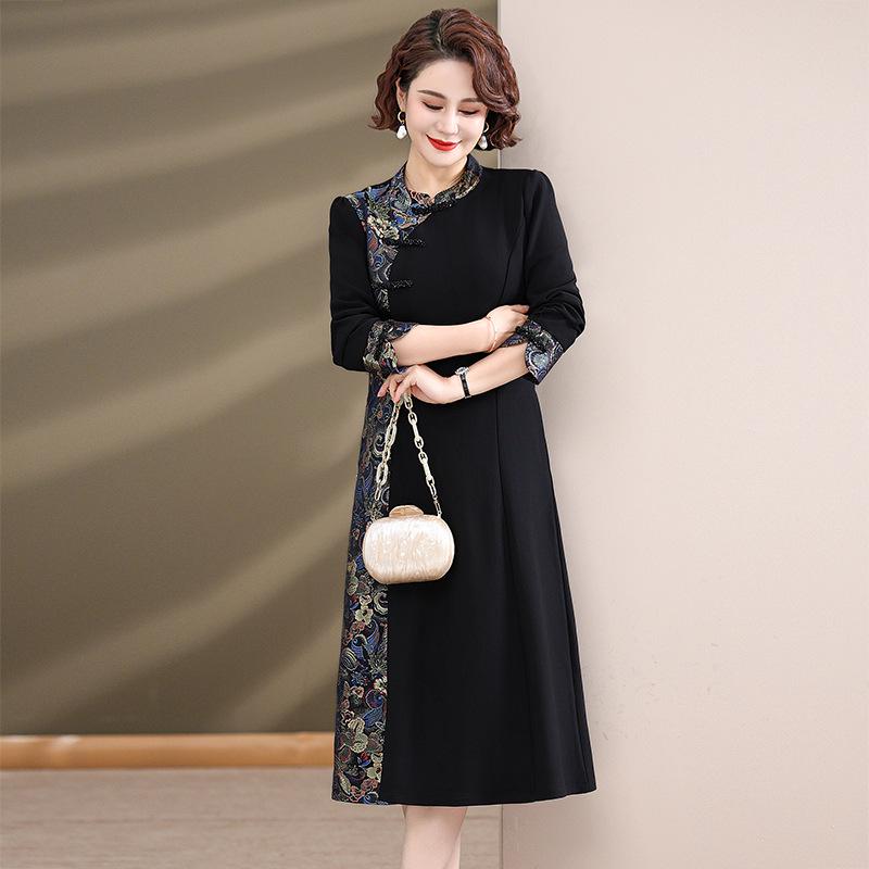 

Mom s Autumn Retro Qipao Dress - Elegant Spring/Fall Long Skirt for Stylish Middle-Aged Women 3XL (for 135-145 jin)