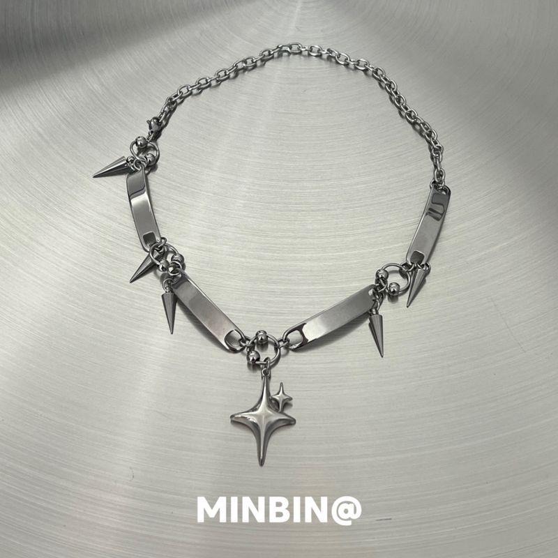 Rivet Necklace Metal Punk Style European and American Subculture Hot Girl Choker Necklace Niche Minimalist Style Clavicle Chain Trend