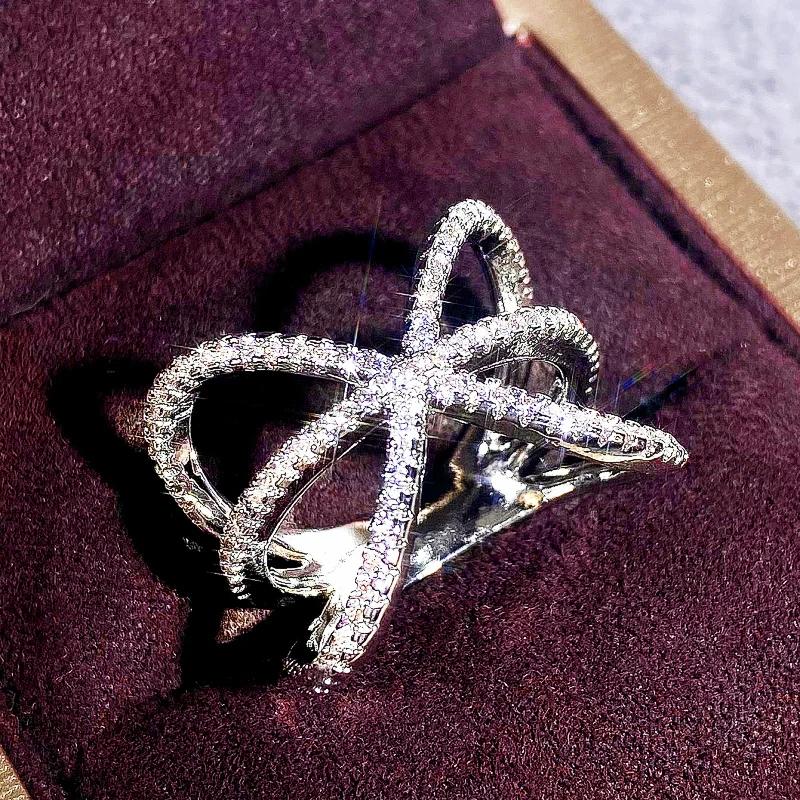 Huitan Chic Symmetrical Line Shiny Cubic Zirconia Rings for Women Fashion Gorgeous Finger Accessories Novel Party Daily