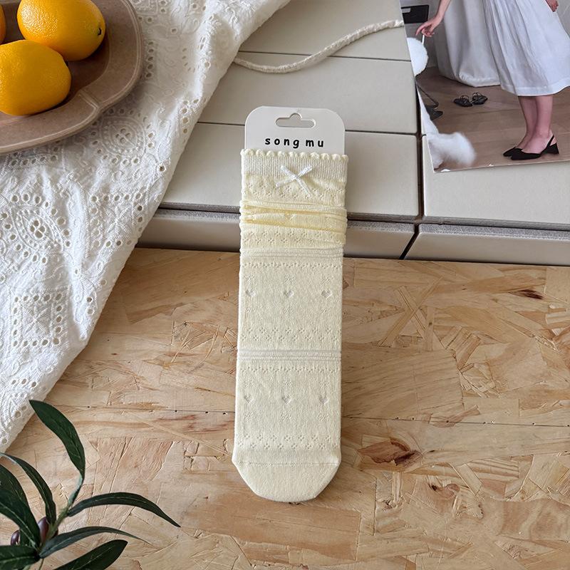 Women's Summer Bow Mesh Breathable Lace Boneless Mid Tube Pile Socks