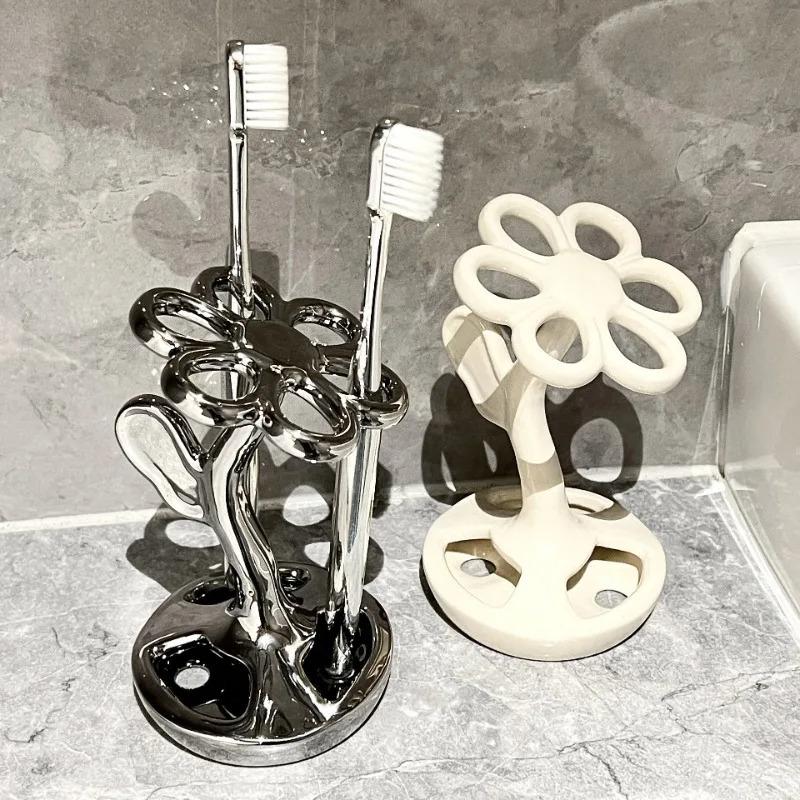 Porte-brosse à dents en forme de fleur Brosse à dents Dentifrice Organisateur de salle de bain Support pour pinceaux de maquillage Accessoires de salle de bain Outil de beauté Cadeau